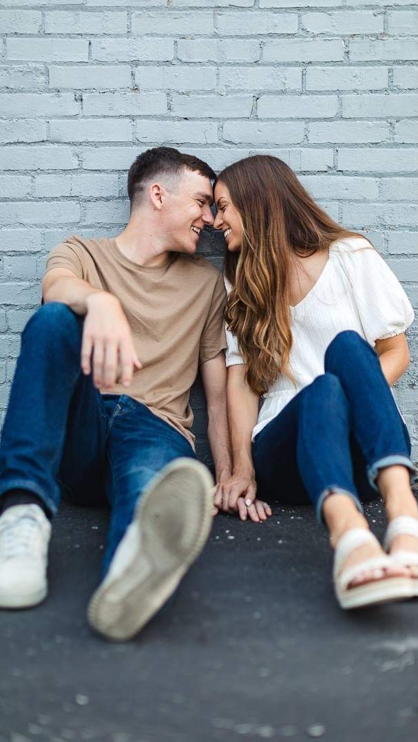 My first ever business page reel!! 💙
Ran across this slate blue brick wall downtown and had to shoot in front of it. I told Taylor they were totally going on my Instagram feed! And here they are! 📸
#nrsphotography #nrsphoto #nrsbride #illinoisphotographer