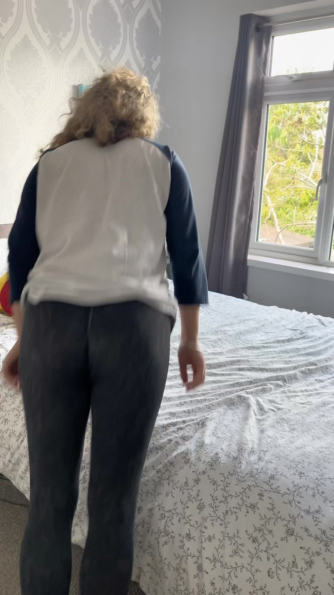 You want to know how my brain works? 🙃
I have no clue, just follow the flow more than anything 🤷🏼♀️
When it comes down to creating illustrations it’s the same vibe!
Here’s a behind the scene look into creating works from scratch ✨
Anyone else have a pet that dictates their workload? 😅
—
I’m Clara, an odd thinker and creator ✨
I also create logos, revamp your LinkedIn and overall design menace (in the good way) 😊
Follow along for more about designing and illustration 🤩
#graphic #graphicdesign #creative #illustration #freelancer #foreheadslap #prompt #linkedin #procreate #procreateart