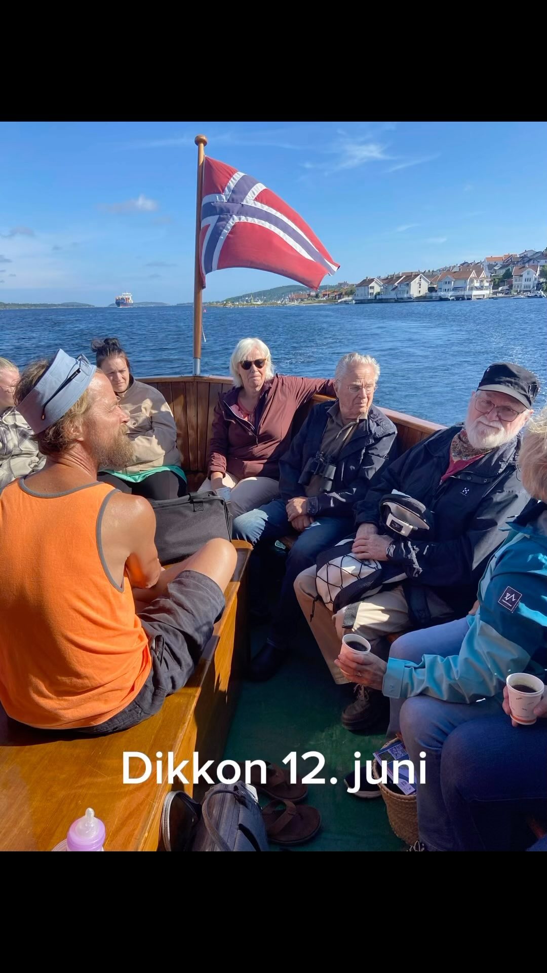 Geoparktur med MS Dikkon med flotte deltagere.
☀️
#unescoglobalgeopark #kystlandskap #geanorvegicageopark #naturennærdeg #visitvestfold #visittelemark #coastline #summervibes