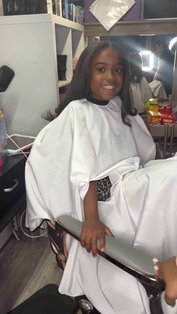 If this is your “hair goals”, why haven’t you booked an appointment with me yet? Just curious….
FULL Service, Salon Based, Hair Healer.
#houstonhair #houstonhairstylist #hairstylist #houstonnaturalhairstylist #naturalhair #naturalhairhouston #pearlandhairstylist #pearlandhair