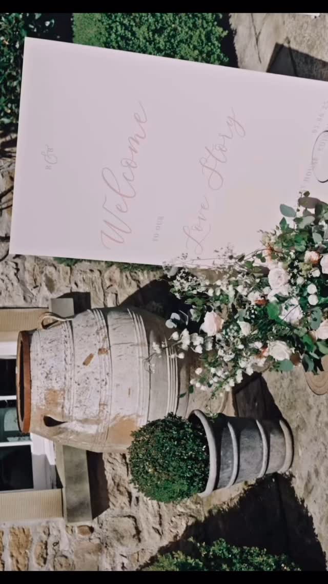 Reflecting on a wonderful few months of wedding workshops alongside some of the most talented suppliers in Scotland. Feeling very lucky to collaborate with such an inspiring group.
@modernluxeclub
@the_masterclass_workshop 🕊️
_____________________
#ScottishWedding #WeddingCocktails #WeddingBarHire #MobileBarHire