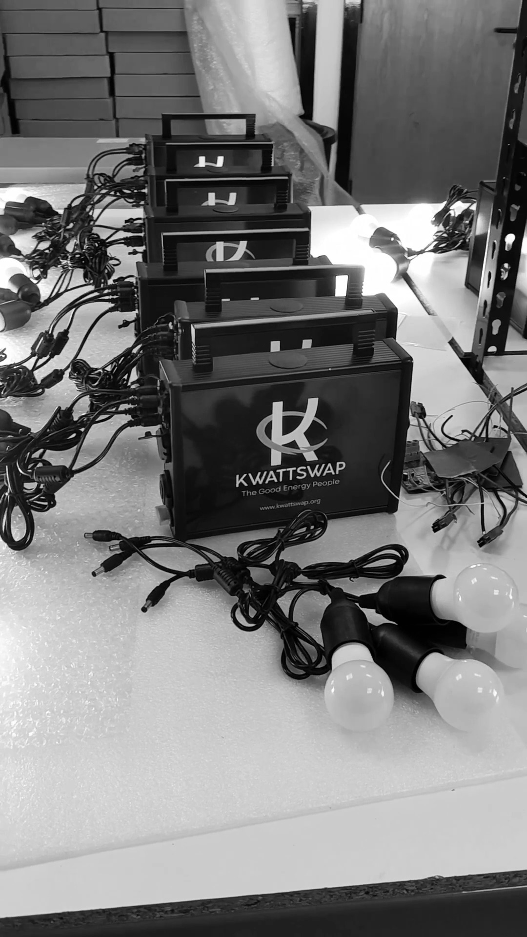 Empowering Communities with Light! ☀💡
We are bringing the power of light to communities in need!
#SmallActsBigImpact #kwattswap #goodenergy #goodenergypeople #donations #grateful #alternativeenergy #solarenergy