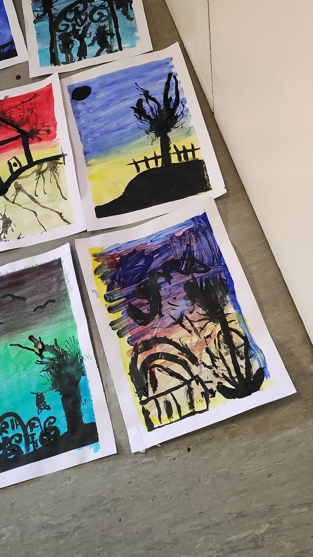 On our first day we made spooky Halloween silhouette art! 🎃 👻
Our playmakers created colourful watercolour wash backgrounds and brought them to life using a blow ink technique to create spooky trees and monsters! 🦇
#kidsclub #nappyvalley #claphammums #artsandcrafts #artsclubclapham