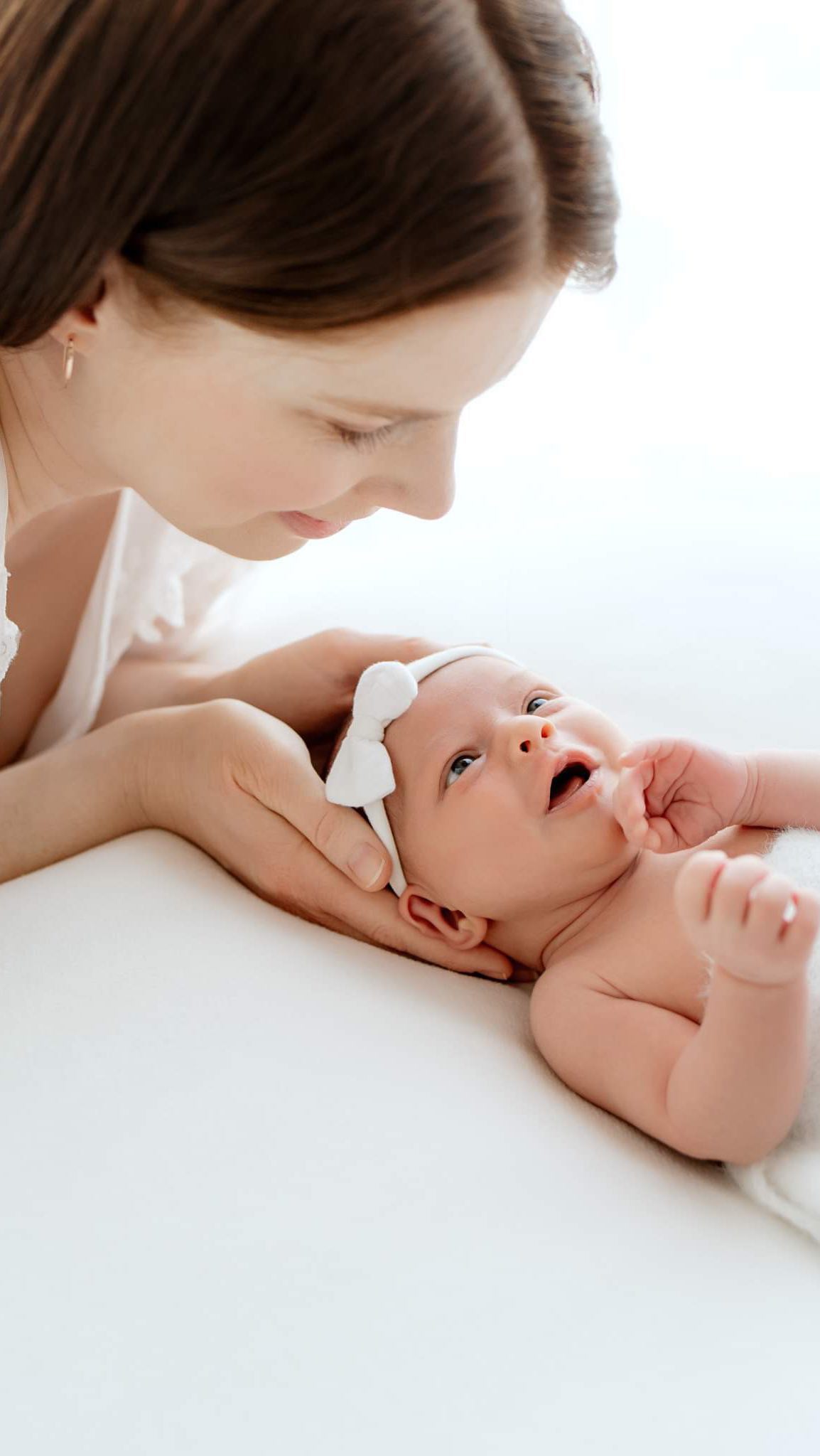 Our Sessions are Baby-Led: During our session, we’ll go at your baby’s pace. If they need to be fed, changed, or just need a little cuddle, that’s perfectly okay. There’s no rush at all—I’m here to capture those sweet moments as they naturally happen.
It’s Okay if Your Baby Isn’t Fast Asleep (or Wide Awake): Whether your baby is fast asleep or wide awake, we’ll get beautiful shots either way. Some of the best photos happen when babies are in that in-between state, with those sweet little yawns, stretches, or curious gazes. So, no need to worry—whatever mood your baby is in, we’ll make it work and capture precious moments.
Relax and Enjoy the Experience: I want you to relax and enjoy this experience. This session is all about capturing the love and connection you share with your new baby. Take a deep breath, soak in these precious moments, and let me handle the rest. I’m here to ensure everything goes smoothly so you can simply enjoy the process
It’s Okay if Your Baby Cries: Please don’t worry or get discouraged if your baby cries or gets a bit fussy—it’s completely normal! I’ve worked with many newborns and know how to soothe them. We’ll take our time, and I’ll make sure your baby is comfortable and happy.
#boisenewbornphotographer #boisenewbornstudio #newborn #boisefamilyphotographer #boisephotographer #boisephotographystudio #newbornphotographer