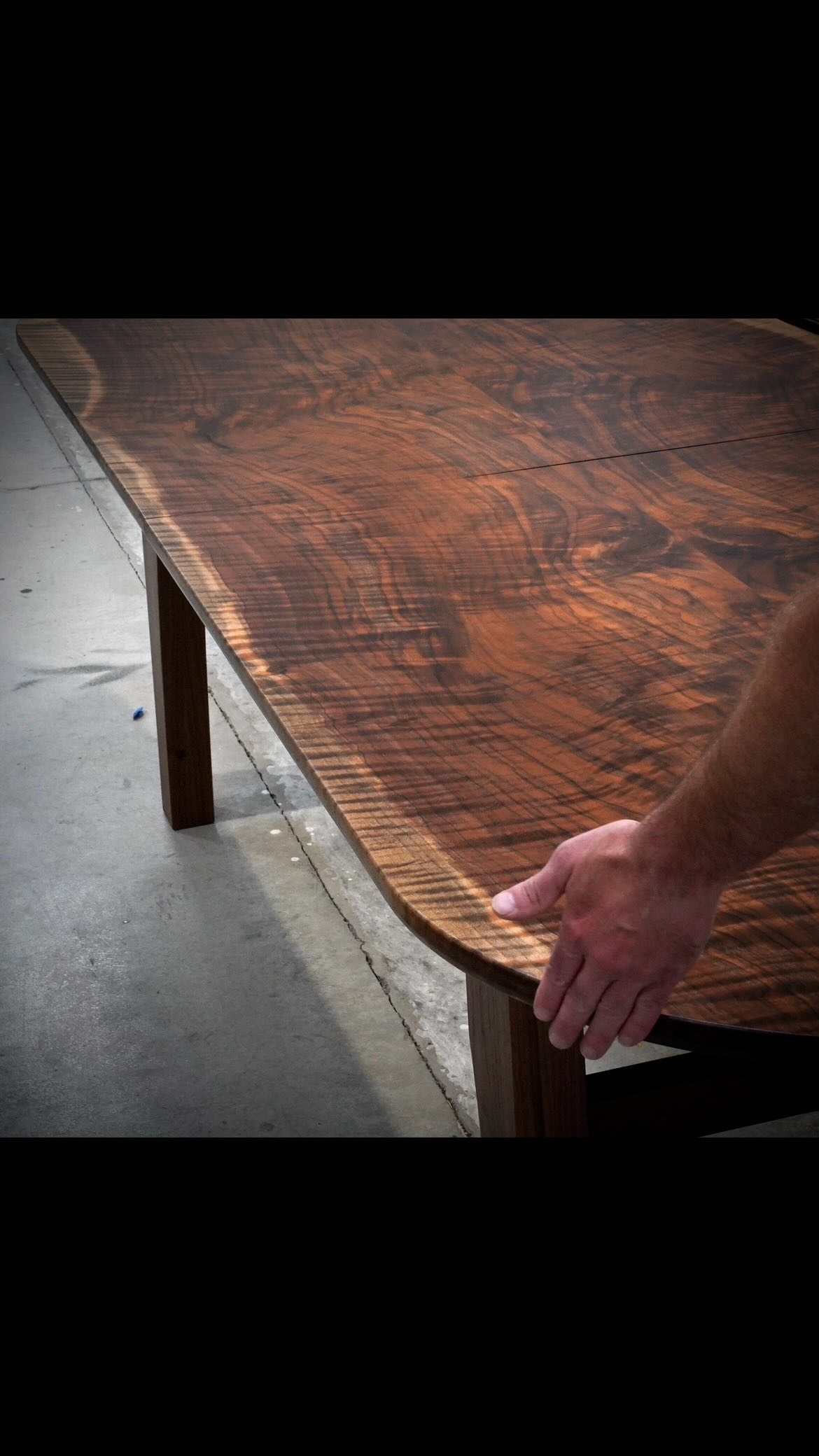 Extending Walnut Dining Table with easy disappearing collapsible leaves. This commission is soon to go on the way to its new owner.
If you are in search of a specially designed and meticulously crafted piece. Reach out, I am currently open for taking commission.
.
.
#bradfordmackaydesigns
#process
#design
#drawing
#woodworking
#design
#interiors
#montanamade
#furniture
#style
#handcrafted
#contemporary
#finecraft
#commisions