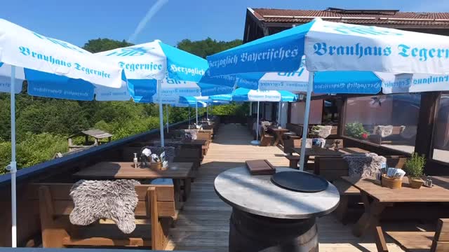 Sooo schön ist es bei uns!!! Kommt vorbei und genießt eine schöne Auszeit bei uns…#tegernseeerleben #tegernsee #tegernseetal #bayern #tegernseelove #sommer #essen