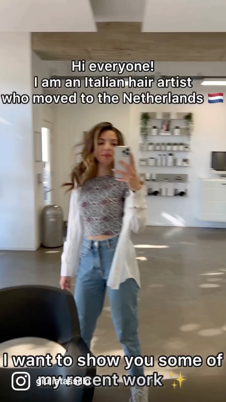 😍 Hi everyone!
.
Aanstaande zaterdag is er bij @giuliatassillo nog een zeldzaam plekje vrij voor een balayage of face frame. Om 14:00 in onze salon in Heerlen. Of op vrijdag 8 juli om 10:00 uur in Maastricht.
.
😁 Heb jij al een plekje bij Giulia?
.
Afspraak maken?:
www.climaxhair.nl
☎️: 043 450 1973
WhatsApp: wa.me/31434501973