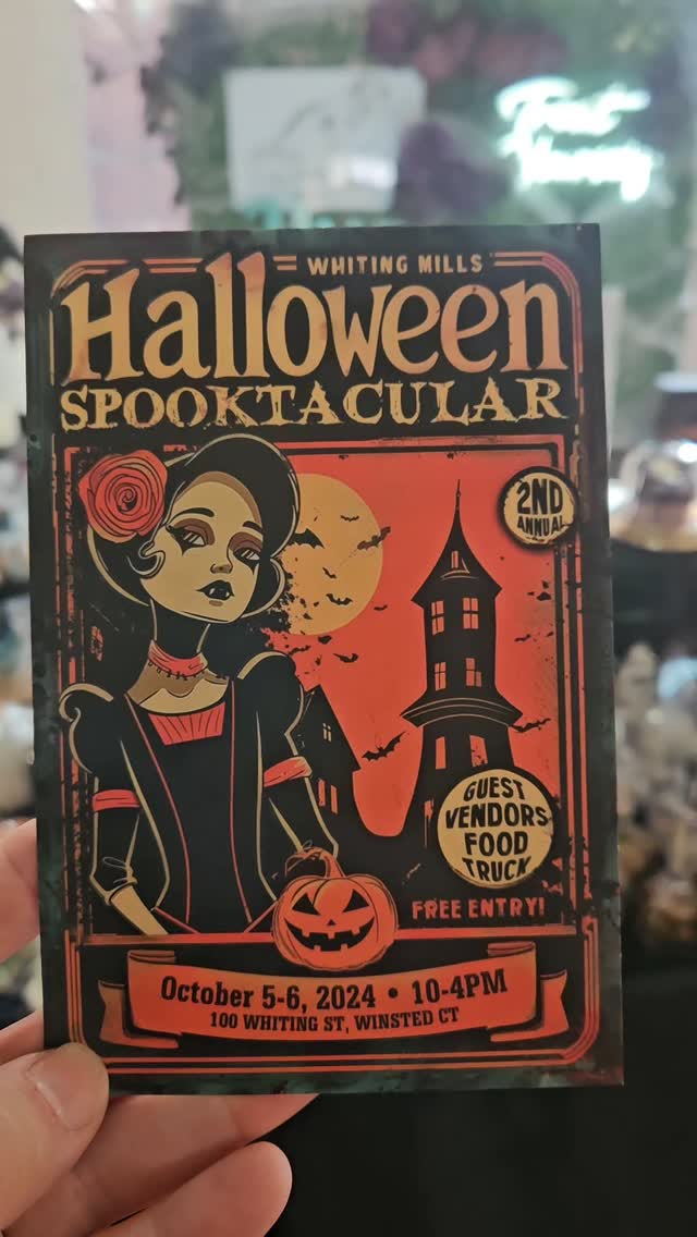 Day one of the Spooktacular is done and it was awesome! We will all be back at it again tomorrow from 10 to 4. Come by and visit all the amazingly talented artists and vendors.