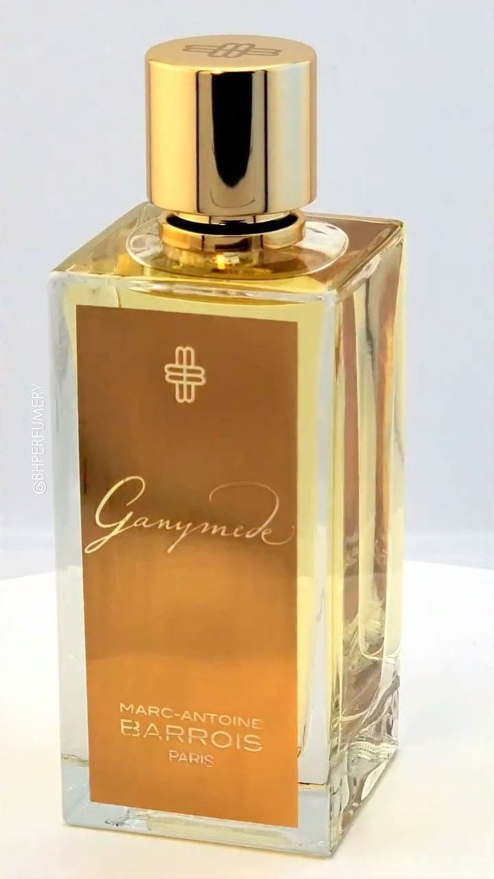 Marc-Antoine Barrois fragrances were born of the encounter between couturier-artistic director Marc-Antoine Barrois and perfumer Quentin Bisch. Their creative complicity has given birth to award-winning fragrances, each with a unique and memorable signature. Experience Ganymede and the rest of the Marc-Antoine Barrois line at Beverly Hills Perfumery!
⭐️⭐️⭐️⭐️⭐️
Please check our website, or contact us for more info. 310.888.8807
264 N. Beverly Dr. Beverly Hills, CA 90210
.
Video by: Hello Hollywood Productions.
@hellohollywoodtv
.
.
#BeverlyHillsPerfumery
#BHPerfumery
#MarcAntoineBarrois
#MAB
#QuentinBisch
#Ganymede
#Tilia
#B683
#Encelade
#FrenchPerfumery
#GanymedeExtrait
#B683Extrait
#HauteCouture
#nicheperfume
#nichefragrance
#fragrance
#luxuryperfume
#smellgood
#perfumelover
#fragrancelover
#fragrancejunkies
#BeverlyHills
#LosAngeles
#RodeoDrive
#BeverlyDrive
#sotd
#sotn
#fraghead
#perfumecollector
#instaperfume