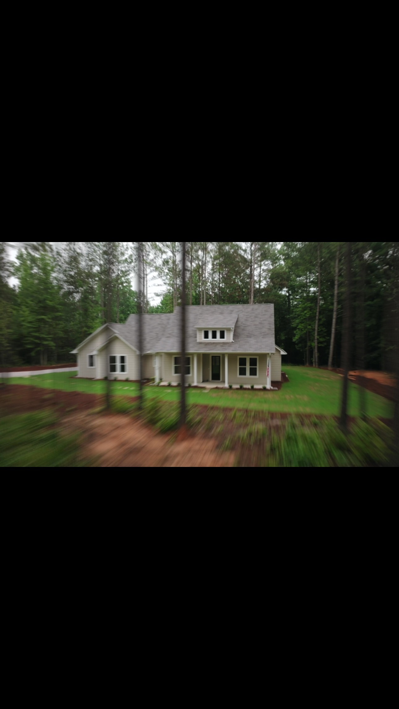 And….. SHE’S LIVE!!!
Link in bio — best school district EVER!!
Contact @salesbysuellenco to view