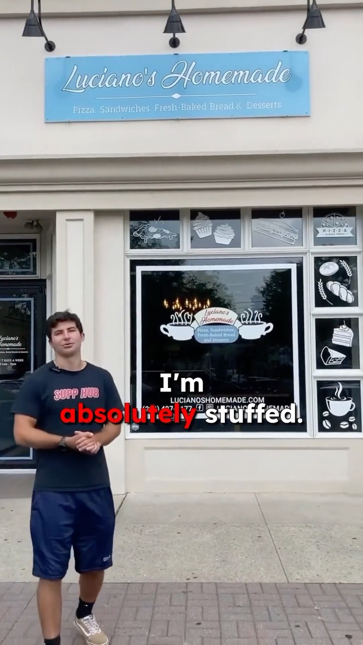 We stopped by @lucianoshomemade for a healthy post-workout lunch at it was amazing!
At Luciano’s Homemade you can find a variety of homemade pizza and Italian classics, along with fresh bread and deserts! Checkout @aldentefreshpastaco for delicious homemade pasta dishes!