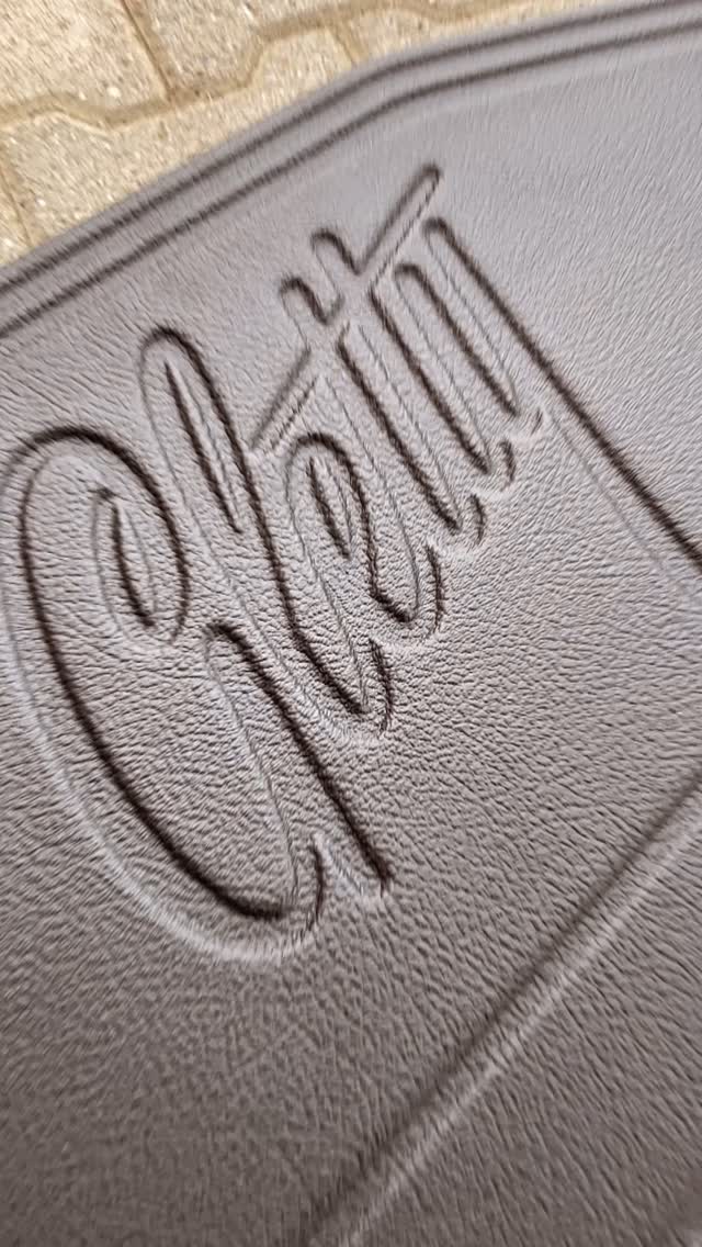 Columbia MKV for @guillaumelechat is completed
Love these pickup combination with a G90 and an HBG. Thanks a lot Guillaume for your trust and support. Have fun! 🔥🙌🏻🔥
Please note that my order book is currently full. I will begin accepting new projects again in 2026. Thank you for your interest and patience. Cheers everyone!
#glettyguitars
#guitar
#guitaroftheday
#guitarporn
#gearporn
#aluminiumaxes
#aluneckguitars
#aluminiumneckguitar
#guitarist
#guitarra
#guitarmaker
#luthier
#lutherie
#madeinfrance
#alps
#stonerrock
#doom
#sludgedoom
#garagerock