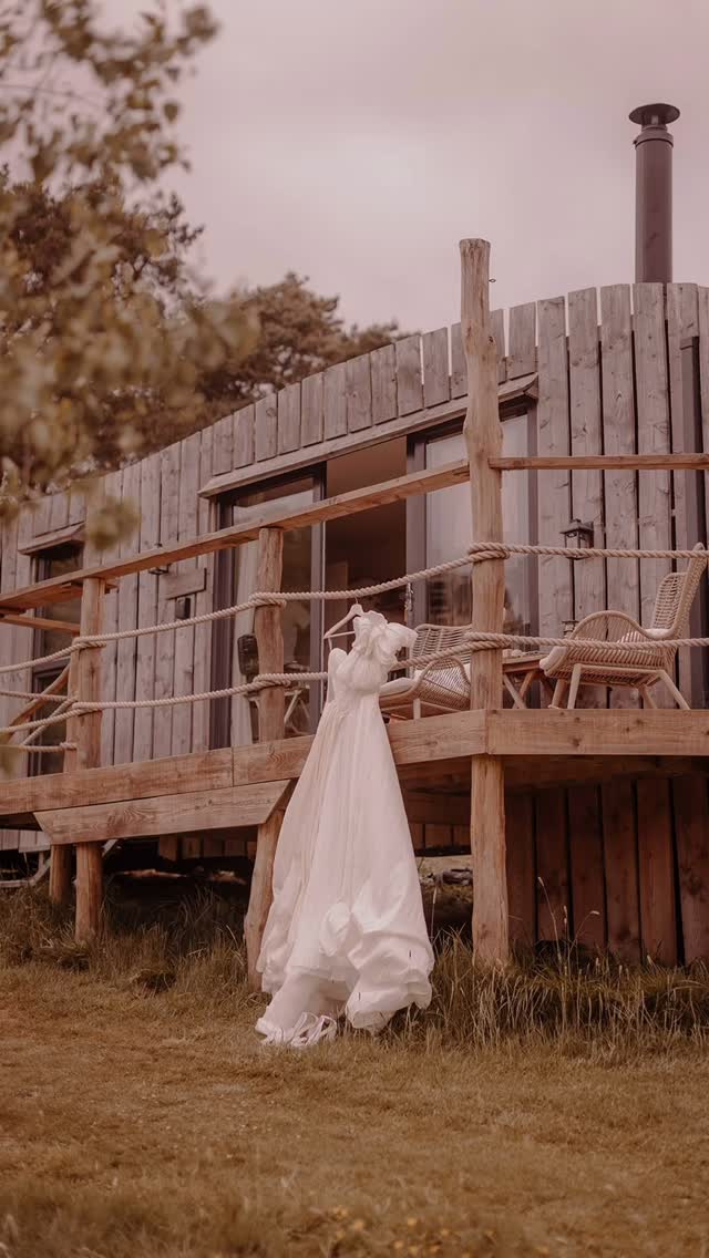 Elopement’s are becoming more and more popular. Just the two of you in a special location. It’s unique, it’s personal and there’s less planning, less stress and less money than a traditional wedding.
This shoot in the peaks captured the special intimate mood of an elopement wedding, as well as looking beautiful!
Set in the beautiful Derbyshire countryside, an off grid garden party for two and an evening in the gorgeous cosy hideout.
The team:
Concept - @wildluxe.workshop @helenrosephoto
Venue - @peakdistrict_hideout
Floral Artist - @meadowsandmulberryweddings Flower Grower - @songbirdmeadow
Stylist - @willow_and_rust
Models - @half_dust_half_deity
Dresses - @pearlandevebridal
Landrover - @marshvalleydefenders
Celebrant - @yourstorybylaurenoldfield
Stationery - @paigenco
MUA - @pamelaaarr_makeup_
Hair - @cheveuxbyc
Cake - @the_melbourne_cake_company
Natural Confetti - @shropshirepetals
BTS - @theharphams
Workshop Sponsors -
Harrison Cameras - @harrisoncameras
Folio Fine Art Albums - @fineartalbum
#weddinginspo #elopment #intimatewedding #weddingstylist #weddingideas #weddingplanner #weddingplanning #weddinginspiration #venuestylist