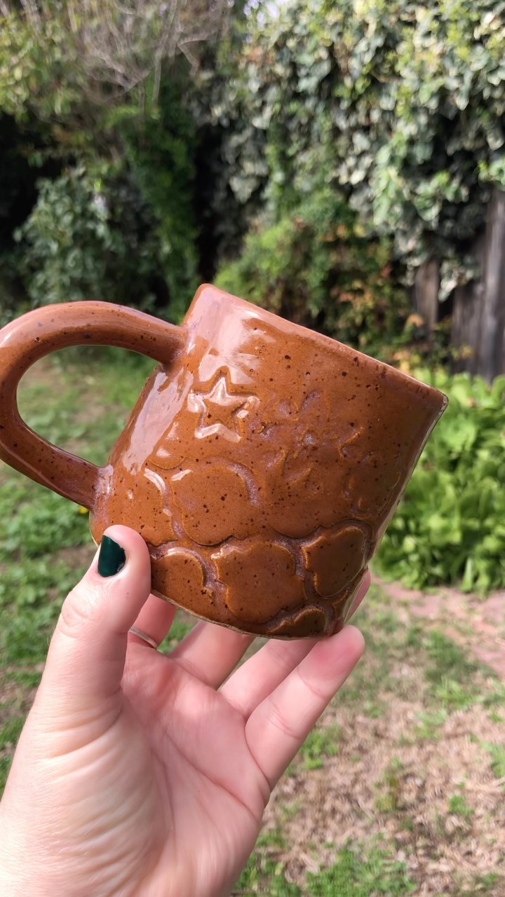 New student pieces ✨😍😆
#wheelthrown #pottery #glaze #kiln #centralcoastcalifornia #artist #sheshed