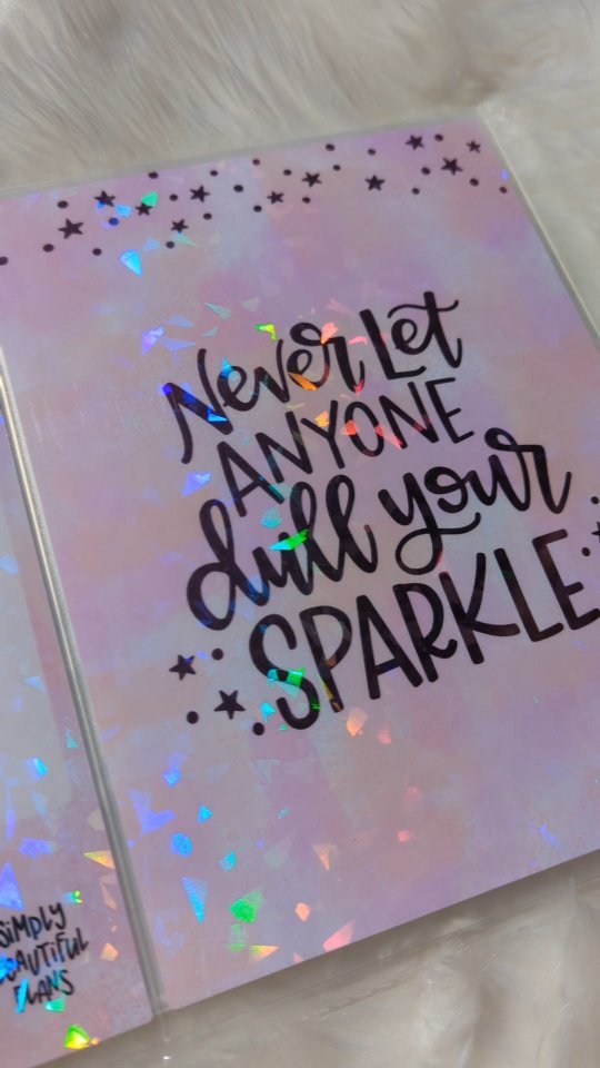 New albums are in the shop! These are foiled in bright pink with a holographic laminate overlay. Save 25% off with code Macaron during the @pgusalecollab sale!