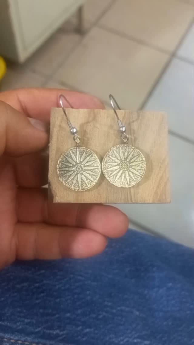 Disponibles, contáctenos si desean comprar, disponibles al momento en laton nada más próximamente en plata y estaño.