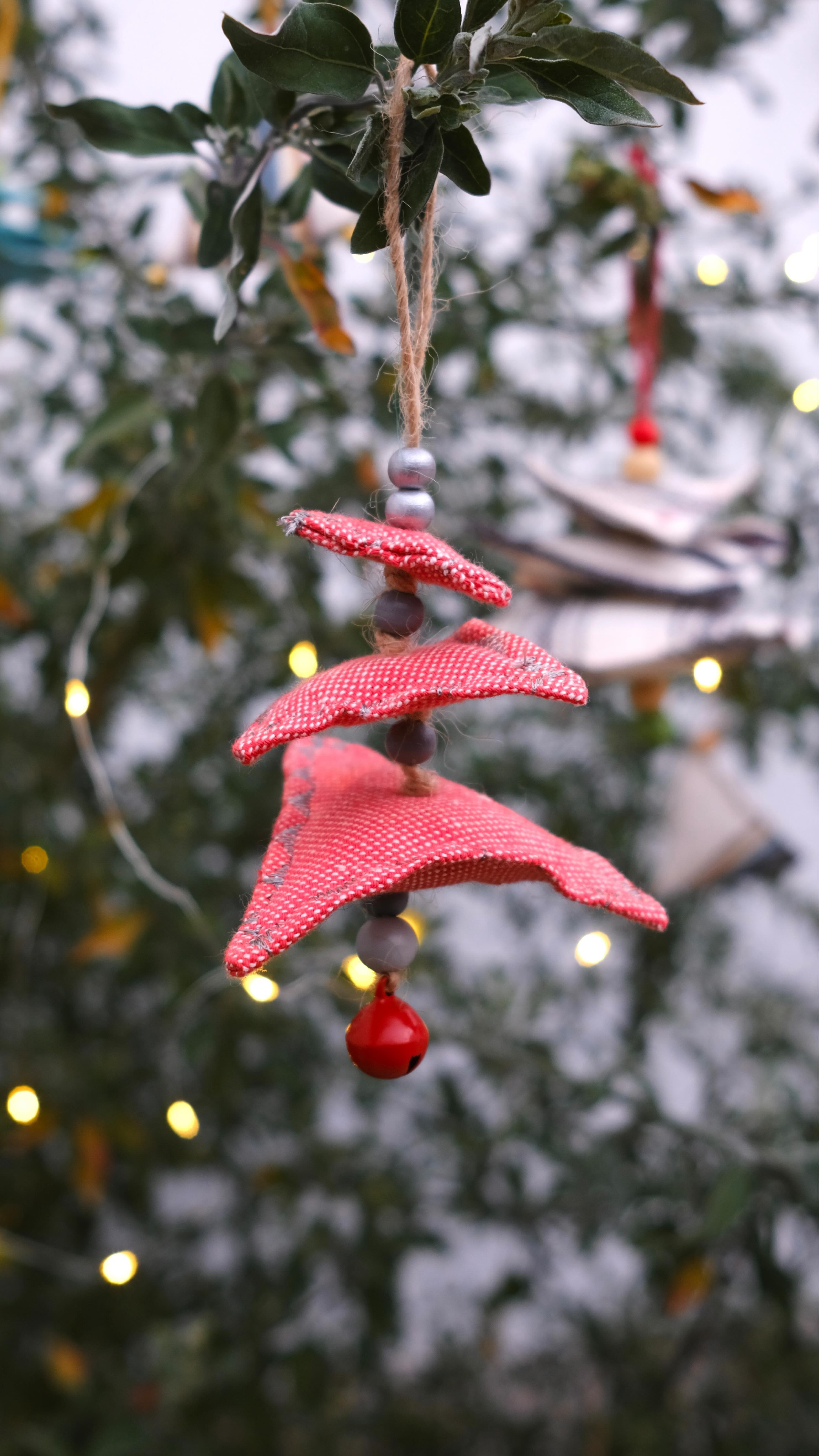 This Christmas, decorate sustainably with Finegrid’s handmade ornaments, crafted from leftover fabrics. Each piece celebrates upcycling, turning scraps into unique, eco-friendly holiday charm. 🎄💫
#upcyclingchristmasdecoration #handwovenfabrics #holidayseason