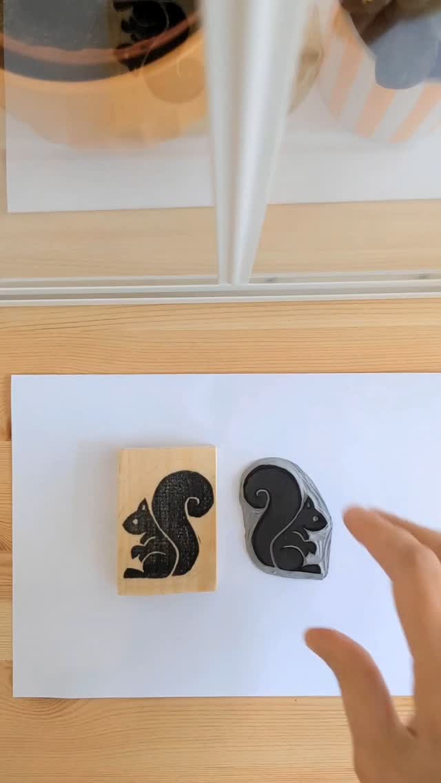 Working on some stamps for our next workshop at @inkpod_collective
Check out our website for more information  inkpodcollective.com
.
.
.
#stamps #linocut #handcarvedstamps #linoblock #linocuprogress #printinprogress #testprint #printtest #natureinspired #autumn #autumninspiration #autumnal
#handmadestamps