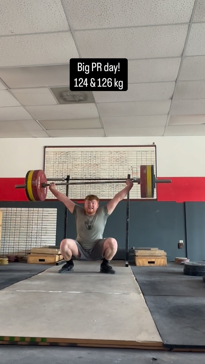 Awesome progress the last few weeks from Grant Fristo! He has been putting in the work and it shows! Here are two PRs from the same workout, 124 and 126 kg snatches.
Awesome work Fristo!
Stronger Every Day!
.
.
.
.
.
#strongereveryday #weightlifting #kansascity #beastmode #olympiclifting #personalrecord #progress #kc #leessummit #usaw #olympics #usaweightlifting