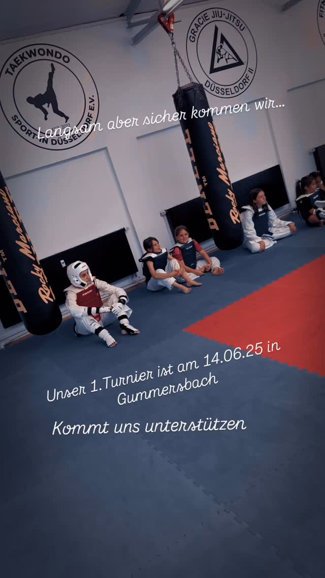Am 14.06.25 starten wir erstmals mit einem neuen Team beim Becketal Cup in Gummersbach. Wir würden uns sehr über eure Unterstützung freuen!!!
#taekwondo by Inan Tunc #taekwondotraining #meinemädels #fit #fitness #fitnessmotivation #lifestyle #sport #düsseldorfsport #sportstyle #sports #spaß #spass #kick #kicks #frauenpower #mädchen #mädchenpower #bewegung #power #jugend #derendorf #pempelfort #family #familie #kids #kinder #verein #vereinsleben