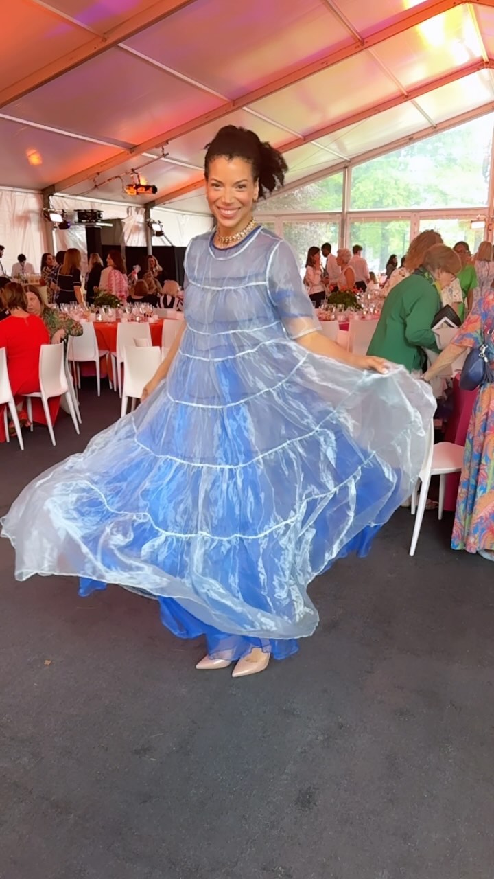 What a wonderful day @mammontclair ART in BLOOM event, celebrating Cynthia Corhan-Aitken, AAPI New Jersey, Lynn Glasser and internationally acclaimed artist Philemona Williamson! 😀
.
.
.
.
#mam #montclair #montclairnewjersey #artinbloom