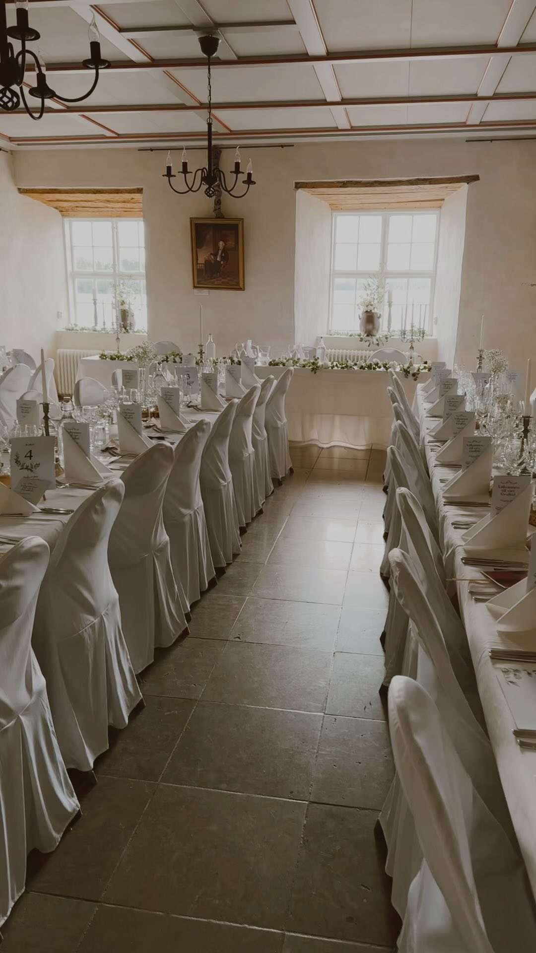 ✨ Gamla Slottet ✨
#brölloplinköping #bröllop2025 #bröllop2026 #slott #bröllopsdukning #wedding #bröllopslokal #bröllopslokalöstergötland #bröllopsinspiration