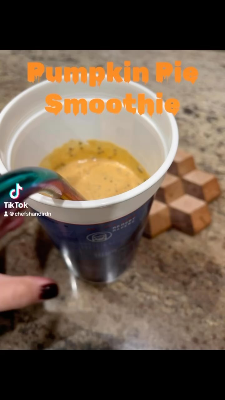 Starting the day with all the cozy vibes!
This pumpkin pie smoothie is creamy, spiced, and full of fall flavors 🎃🍂
Perfect for a morning boost or a seasonal treat! #PumpkinPieSmoothie #FallFlavors #HealthyStart