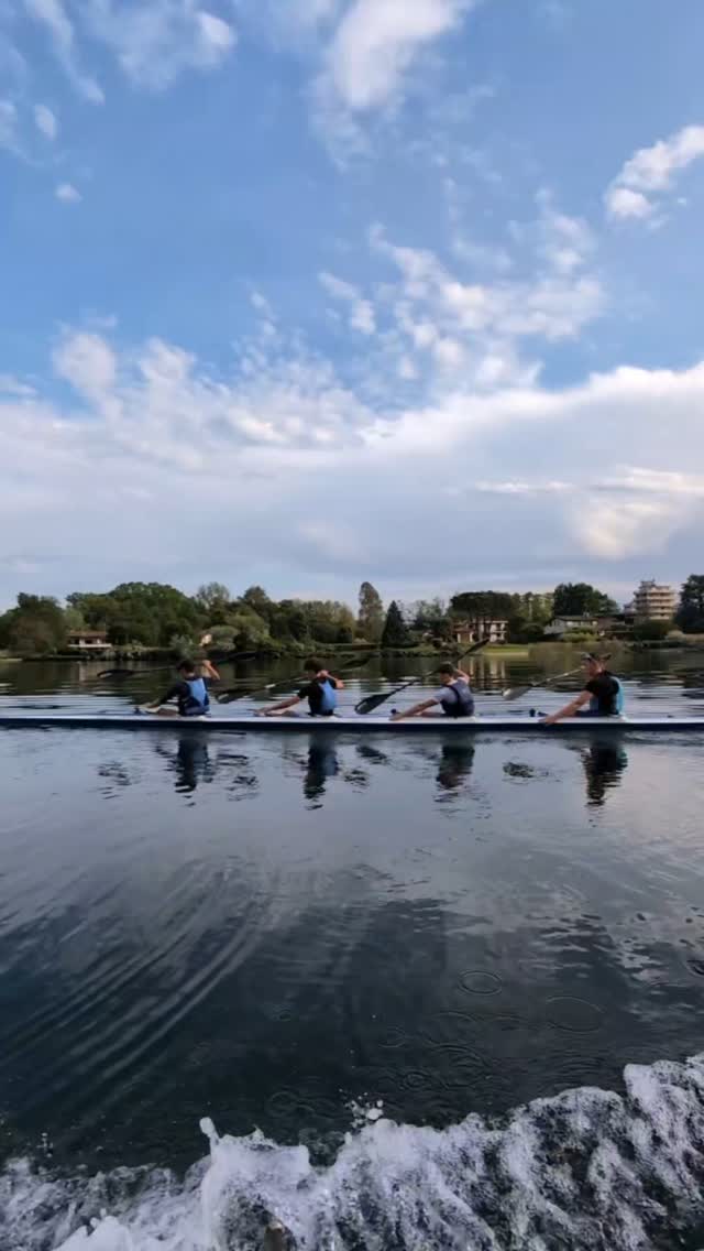 Coordination and stability exercises
@federcanoa
@planetcanoe
@nelokayaks
@jantexpaddles
@mmarcopiro
@mannuee.01
@marcoo_orz
@plf.edo