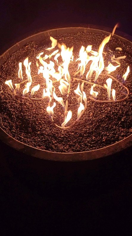 Bring the fire to Everett 🔥
#everettwest #artemisfoods #pdx #foodie #thepearl #pdxparty #oregonwedding #partyinportland #portlandia #pdxevent #portlandvenue
‐‐----------‐----------------------------------------------------------------
Book an event at our venue. Great for any occasion: business, birthday, wedding, dance party, fundraisers and more! In house caterer @artemisfoods. Bring your imagination! For more information, link in bio.