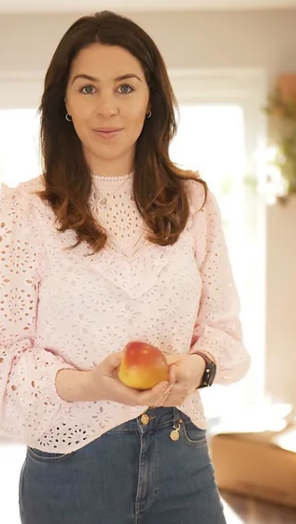 Special things happen when a group of women join forces. Thank you @synthesisclinic for a very special weekend and thank you @42acresretreat for hosting us. I couldn’t think of a more wonderful place for a retreat. The future of healthcare is very bright ✨
#womenshealth #integritivemedicine #precisionhealthcare