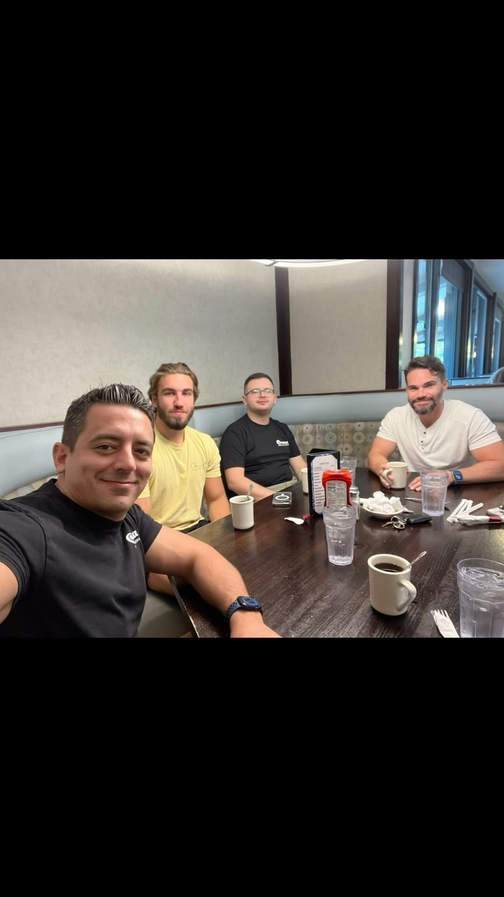 Things get done when the boys are back in town 💪
We had a cleanout session at our Glassboro, NJ office this week. Can you guess what gems we discovered in the process?
#uppercaseprinting #oldschool #newblood #samegreatservice #printing #officespace #orama