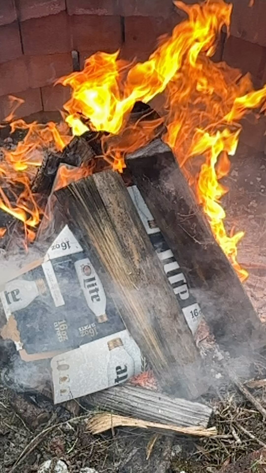 Who says it’s not a good day for a fire…..when your on vacation #vaemstg