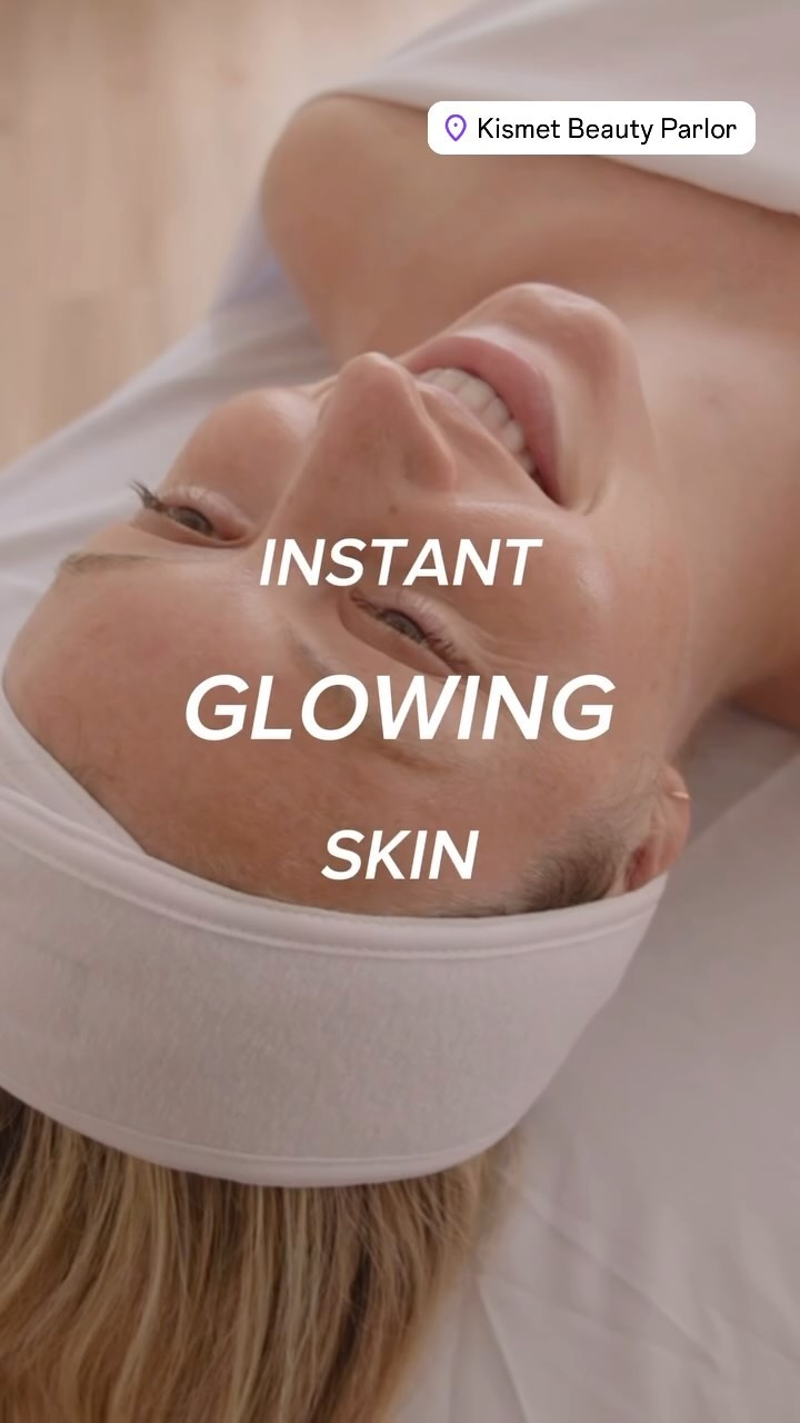 Is it even a facial if it’s not a HydraFacial? 🤔 The ultimate treatment for deep cleansing, exfoliating, and hydrating—all in one. Once you try it, there’s no going back! 💧
Get your instant glow when you book a HydraFacial with @mayabeautyesthetics @esthiemma
.
#HydraFacialObsessed #SkinGoals #EsthiEmma #FolsomBeauty #folsomfacial #folsomesthetician