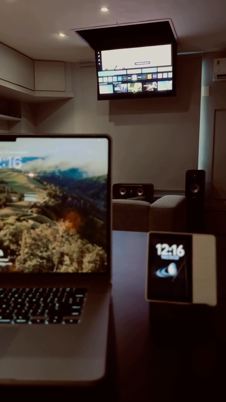 Um pouco das muitas novidades e tecnologias que temos em nosso showroom, coisas que você pode sentir a experiência, comparar, tirar suas dúvidas e fazer a melhor escolha para a sua casa, empresa, condomínio.
Vamos agendar uma reunião, tomar um café e levarmos a magia para o seu ambiente, conte conosco. 💡
#SomosAFidelium
#automacaoresidencial #casainteligente #tecnologia #futuro #recife #arquitetura #inovação #altopadrao #apartamento #showroom