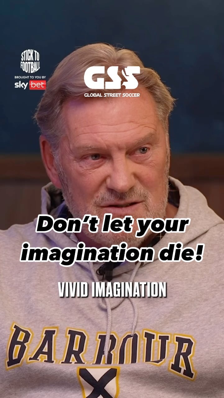 Glen Hoddle tells us how imagination is key to being a true great. Are coaches coaching that out of players too early? 🤔🧐
#Hoddle #Imagination #SoccerLegend #Soccer