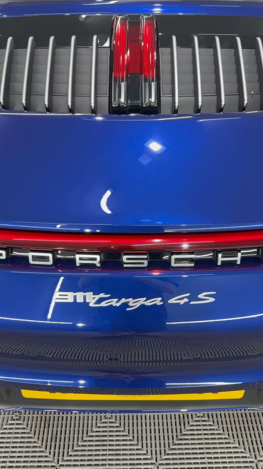 So behind on my social media posts! We had this beautiful Gentian blue Porsche Targa in recently, We carried out a single stage machine polish, fitted STEK DYNOshield paint protection film to the front end of the car along with the rear arches into the side sills, then applied @garage.therapy.channel Cerberus to the whole car to get the same easy washing and maintenance throughout.