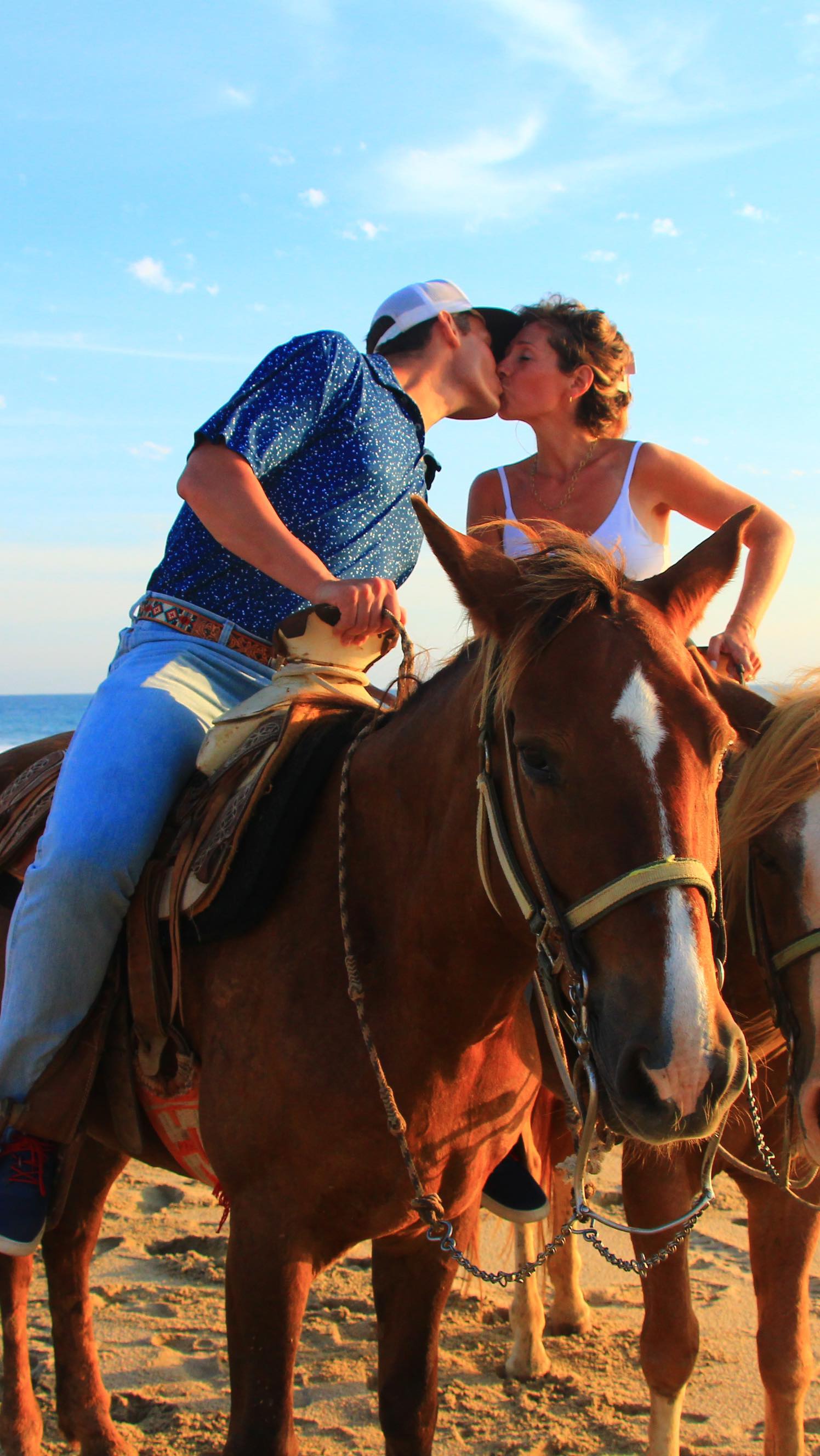 Happy 9th Wedding Anniversary to my hubby.