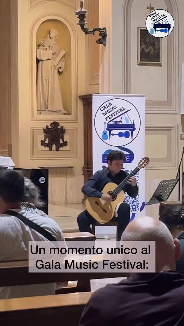 Un concerto indimenticabile, tra virtuosismo e pura emozione.
Il 7 giugno alla Chiesa dei Frati Cappuccini di Imola, Diego Melfi (chitarra) e Andrei Makarov (pianoforte) hanno incantato il pubblico con un programma raffinato e appassionato.
Momento speciale: la piccola violinista Sara Polmoni (9 anni), talento sorprendente, ha regalato un’esibizione di grande dolcezza e sicurezza.
Grazie a tutti per essere stati con noi, e un sentito ringraziamento a Silvia Salvi per la preparazione di Sara.
📅 Vi aspettiamo a Imola per un concerto ogni mese, di sabato sera, sempre alle 20:45 nella Chiesa dei Frati Cappuccini.
🔹Un’iniziativa firmata Gala Music Festival.
#galamusicfestival #imolaeventi #musicaimola #chiesadeifraticappuccini #chitarraepianoforte #concerticlassici #giovanitalenti #diegomelfi #andreimakarov #sarapolmoni #musicaoggi #musicaemozioni #musica2025 #musicanellachiesa