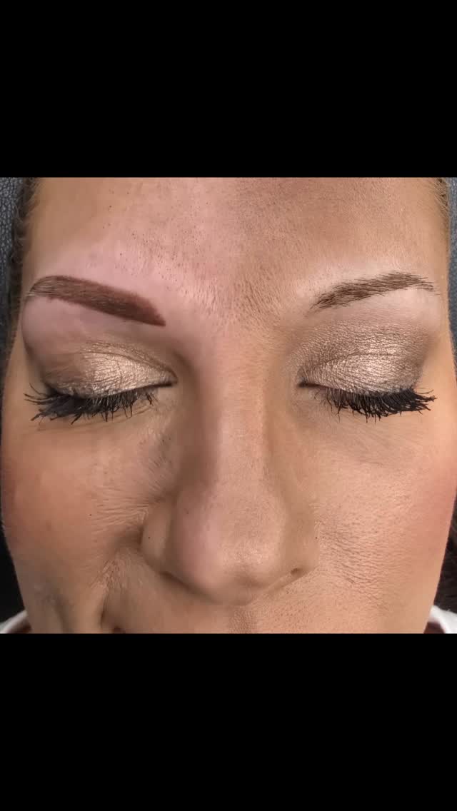 The power of brows 🪄
Powder brows, Soft Shading or Ombre Brows - is a new improved technique of Permanent Makeup. Customized for each individuals desired look, which allows you to get a natural to more defined “filled in” eyebrow look.
www.charlestonpermanentmakeup.com
#powderbrows #combobrows #eyebrows #pmu #micbladingcharleston #browslipseyes #permanentmakeup #cosmetictattoo #southcarolina #charleston #mtpleasant #jamesisland #johnsisland #kiawah #Myrtlebeach