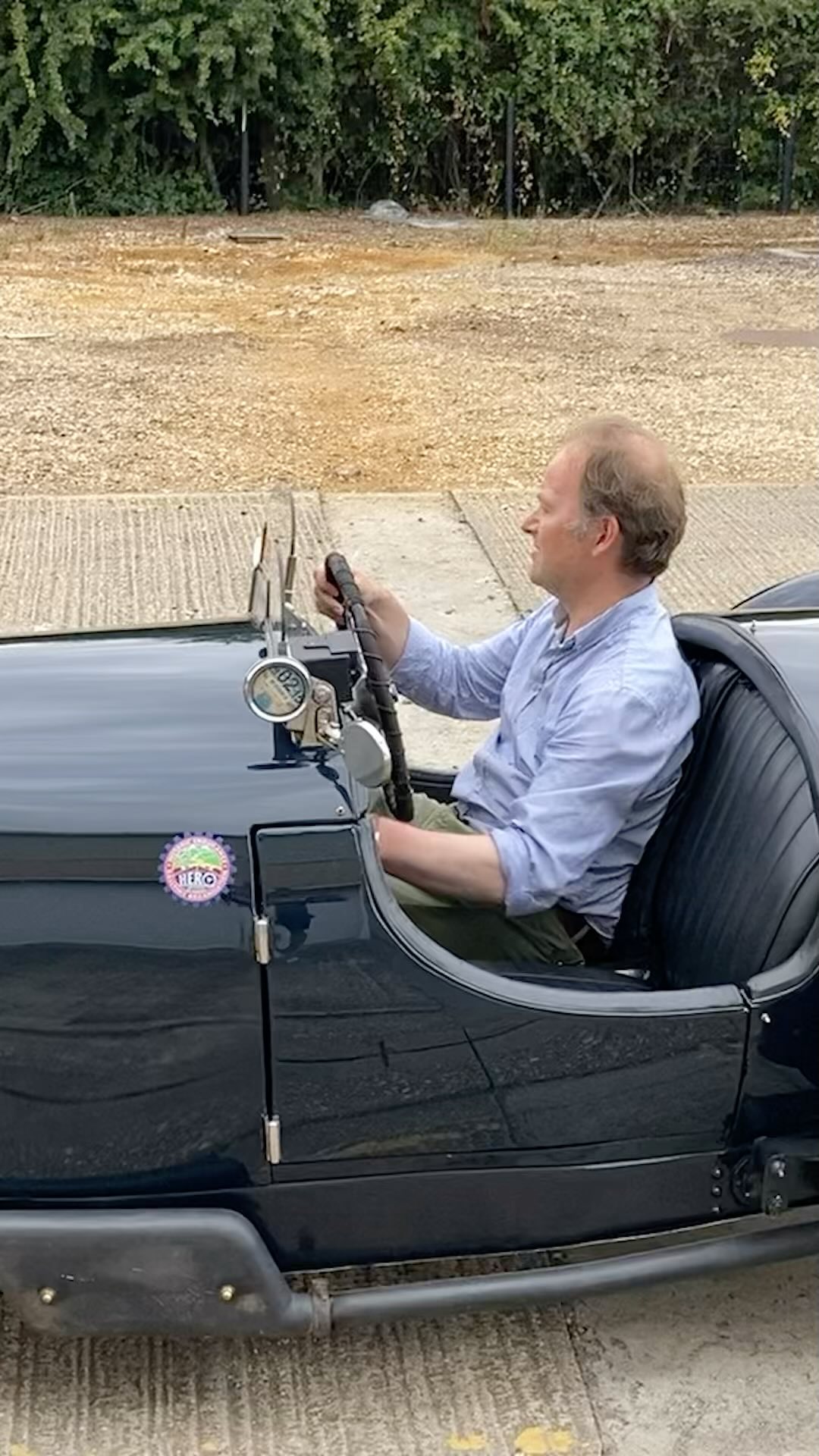 Well the Riley has been sold. The new custodians are planning to use it competitively with the VSCC which is how it should be used as all Brooklands were built with competition in mind. Thanks to @themanwithabristol and his team @theclassicmotorhub for handling the sale. Looking forward to seeing it out there on the circuits. A new chapter begins for this wonderful, historic machine. #racing #classiccars #vintagecars #cars #prewarcars #riley #vscc #sportscars #vintage