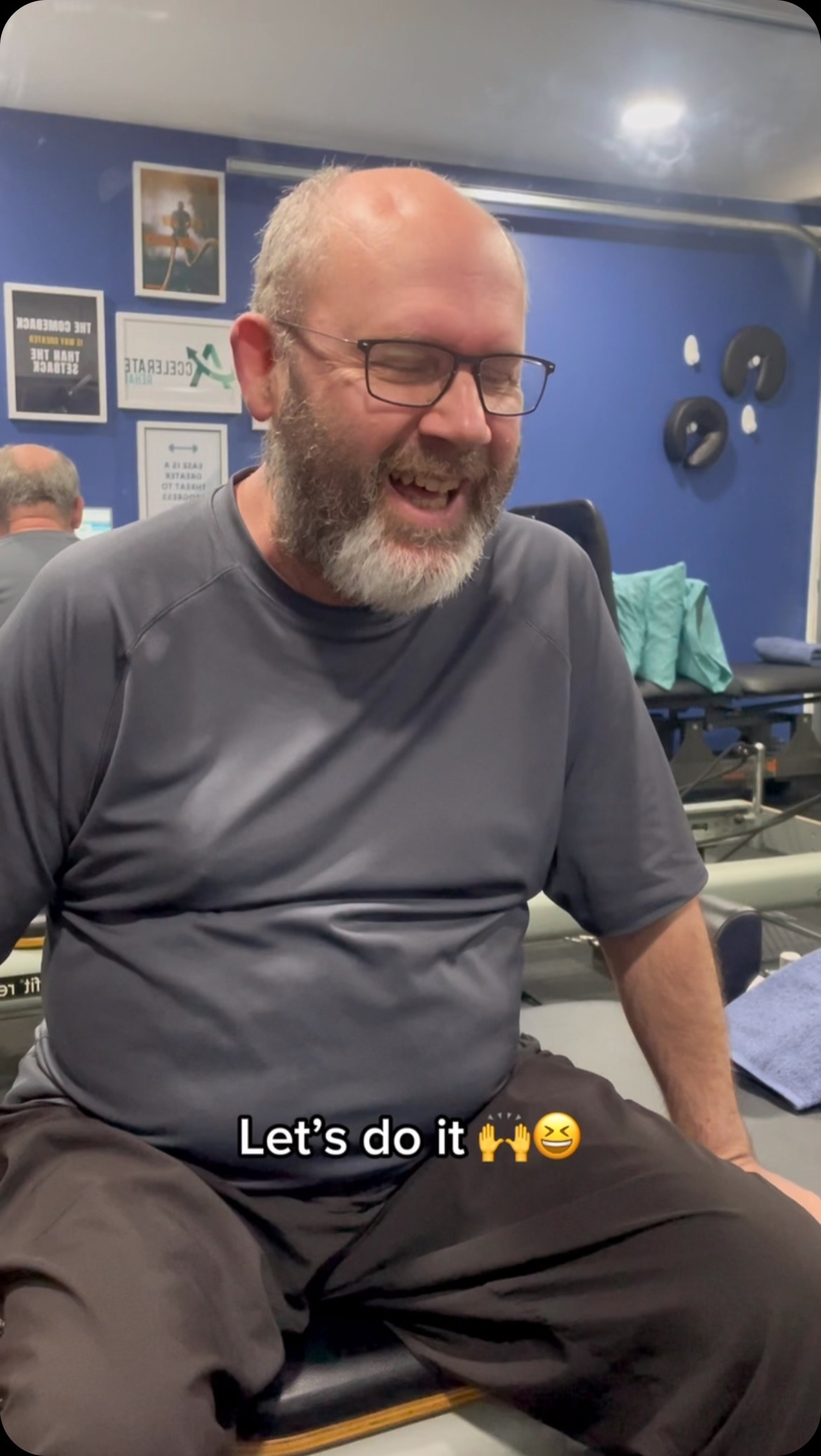 Mr Mesut aint messing around! 😎
#acceleraterehabphysiotherapy #acceleraterehab #physiotherapy #moorebankphysio #physiosyd #mobilephysio #health #ndisprovider #kneerehab #fy #fypシ #fitnessmotivation #f