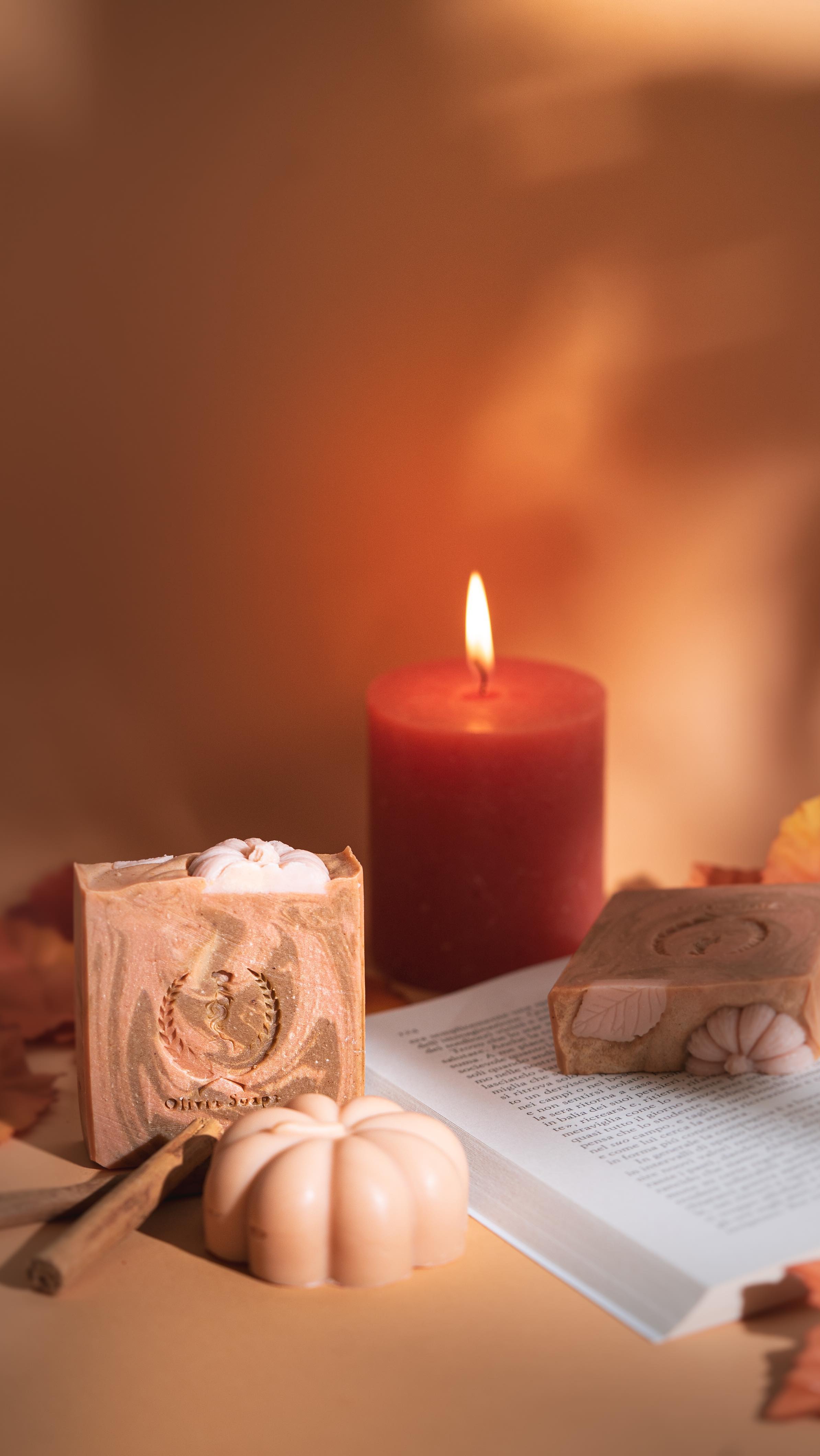Inauguriamo la linea Gourmand Olivia Soaps con il sapone autunnale Pomeriggio d’Ottobre 🧡
Il sapone che profuma di Pumpkin Spice Latte: zucca, vaniglia, caramello e arancia, arricchito con Curcuma e perfetto per i vostri momenti di self care autunnali 🧡
#autumnsoap #pumpkinspicesoap #saponeallazucca #saponedolce