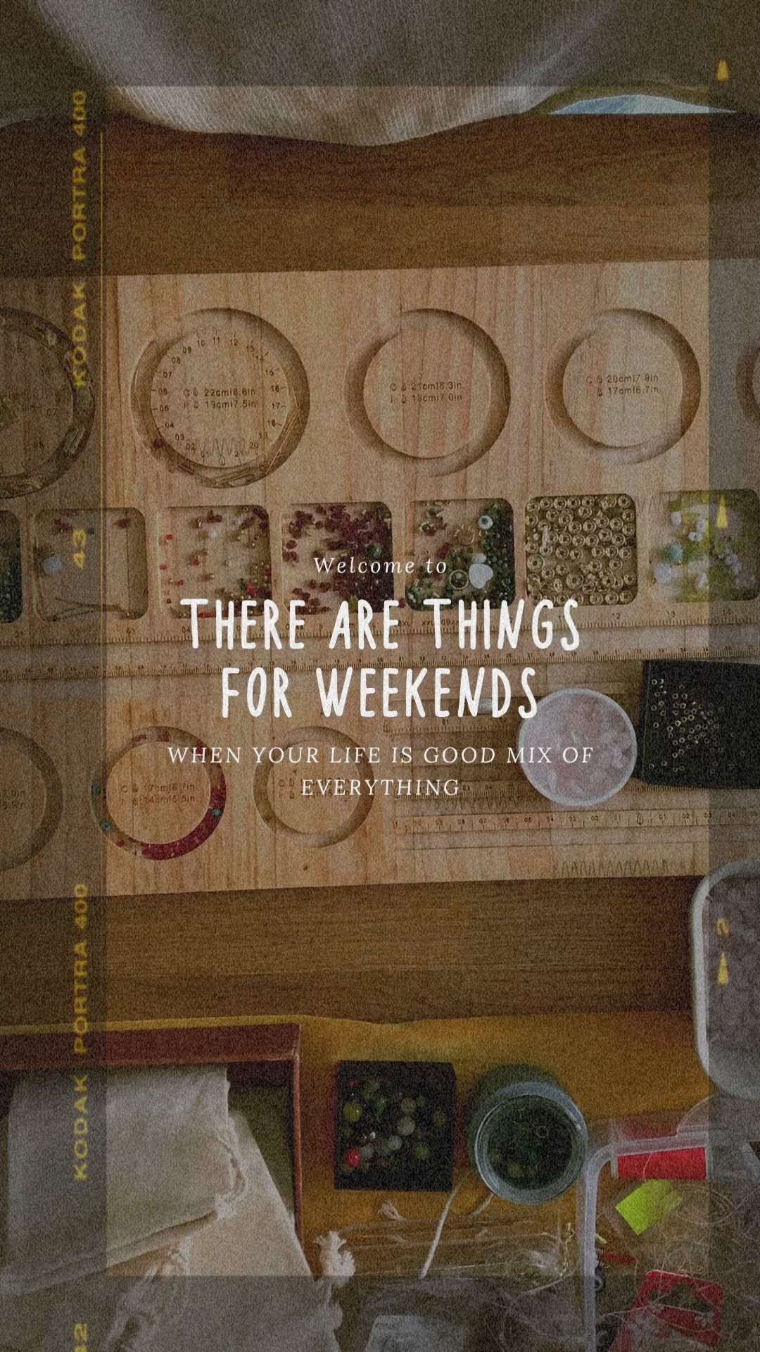 With rose quartz around my neck I wish to all and everyone who have a day off today happy Labor Day✨🌴🦦