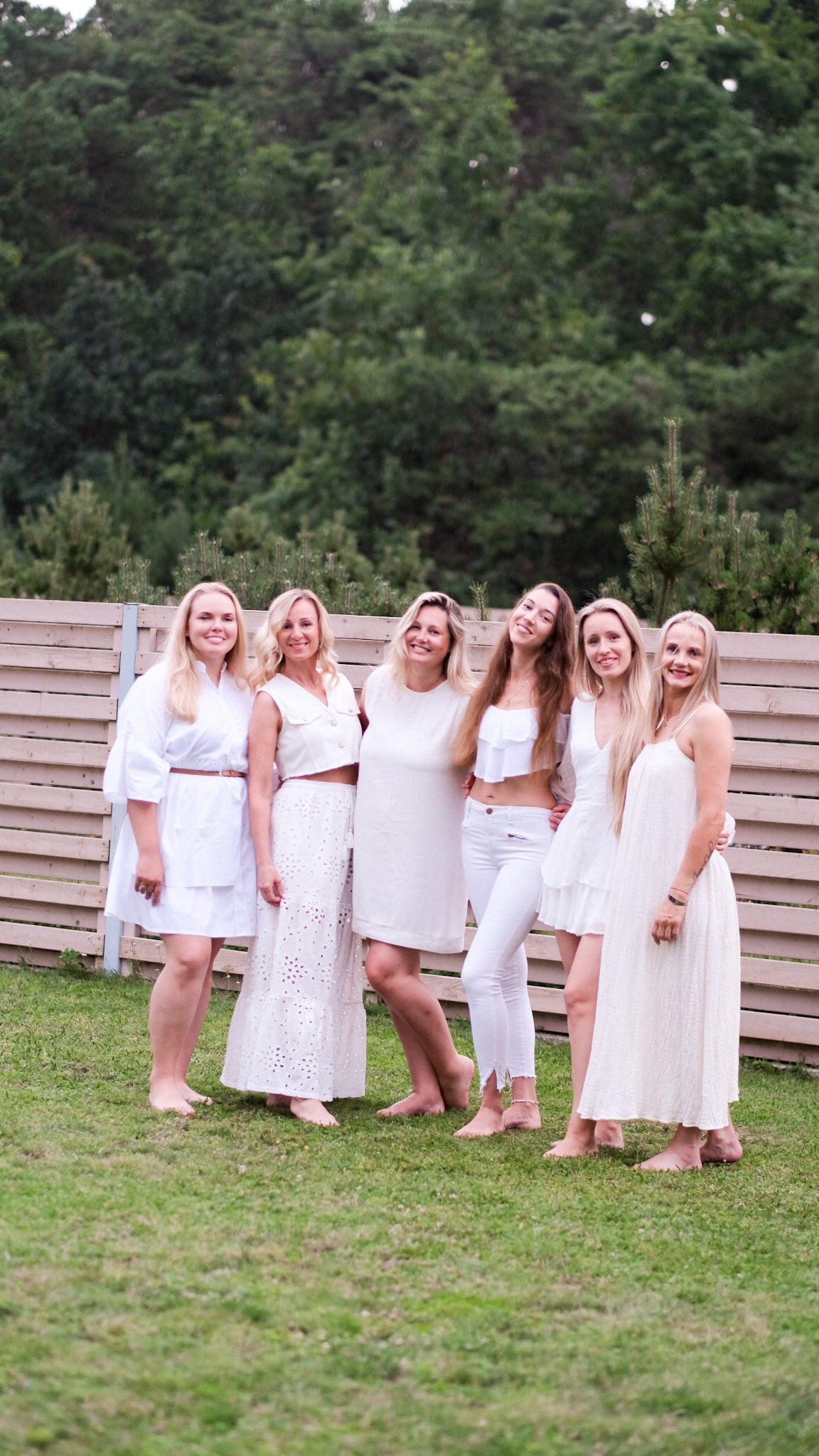 Vieną karštą vasaros vakarą Balta akvarelė leido kartu … 🥰🥰🤍🤍