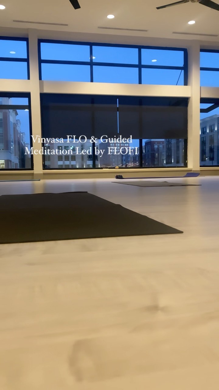 FLOFI has partnered with @apartmentsatmetrocentre to help the community reach their wellness goals for 2022!
We started the week off with a rejuvenating combination of vinyasa FLO led by Sasha followed by a relaxing guided meditation led by Ashley.
We are so grateful & excited for this community to #GrowitheFLO 🌊
#yoga #owingsmills #baltimoreyoga #wellness #meditation #mindfulness #newyear #2022 #goals #fitness #health