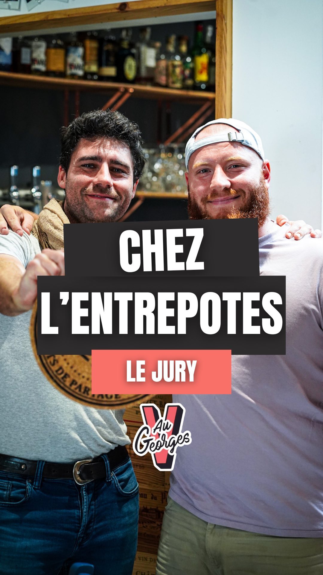 🚨 ÉPISODE 4 - LE JURY🚨
Aujourd’hui, on passe aux choses sérieuses avec Rémi, chef et patron du resto L’Entrepotes à Armentières 🍽️🔥. Non seulement il vous régale en cuisine, mais en plus, il est jury officiel du Concours International du Welsh depuis 2023, et il remet ça cette année ! 😎🎉
Vous voulez vraiment décrocher le titre de champion du Welsh 2024 ? Alors soyez attentifs, car Rémi balance quelques indices sur ce que le jury attend pour couronner le meilleur Welsh. 👀✨ Si vous rêvez de voir votre Welsh sur le trône, prenez des notes, ça pourrait faire la différence !
📅 Chaque vendredi, on continue de vous dévoiler les coulisses du concours. Qui sait, peut-être que vous serez le prochain à impressionner notre jury de choc ! 💥
➡️ Likez, partagez… et préparez-vous à passer à l’action ! 😏🔥
@bertrand_fashion
@lentrepotesarm
@georgesvlille
🎬 Vidéo : @agence_elan
#faisfondrelewelshchef #bertrandfashion #georgesvlille #concoursinternationalduwelsh2024 #lillemaville #teamwelsh #agenceelan #armentières #lentrepotesarm #villedelille