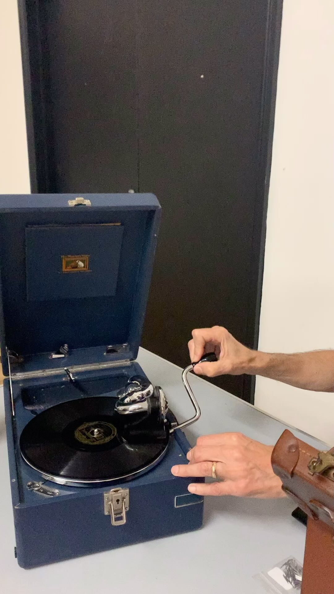 Ooh! Awesome @swingstate student Paul brought in his authentic wind up record player to our end of term party. Loving the rotating equipment. Ps: this is what 'HMV' really means!