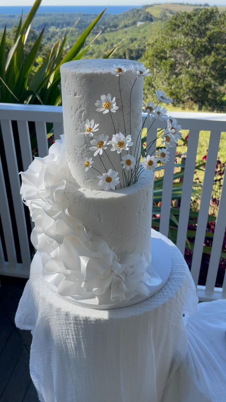 July open Day @byronviewfarm
@__elope__
@figtreerestaurant
@thefrenchpetal
@theweddingshed
@inkupress