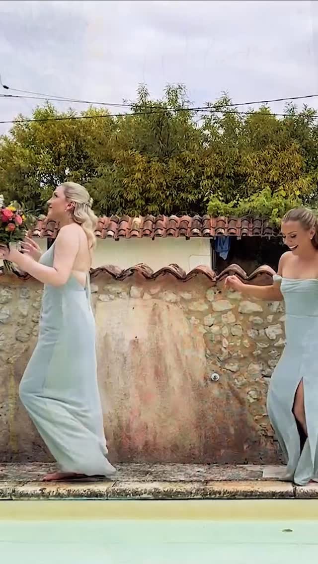 Ohhhh what fun we had with this gorgeous bridal party for @ailiestevens_22 and @nickasumo wedding. We slept well after that night and I’m sure they slept for a week after 🤣. We love watching you and your besties having the best day ever and we love to film it all for you so you have gorgeous memories like these on film.
Filming for Memories 💛
Venue @manoirdelongeveau.
Planner @marrymoi.zoe for @marrymeinfrance with @vshernock13.
Content creator @liz_gascon for @iwedfilm.
Second shooter @rainymils.
Makeup @skin23_mua.
Hair @weddinghairdordogne.
Flowers @lesfleurscoupees.
Food @amyfrancis55.
Dress @jscouture_bridal_
#weddingfrance #contentcreatorfrance #weddingphotographerdordogne