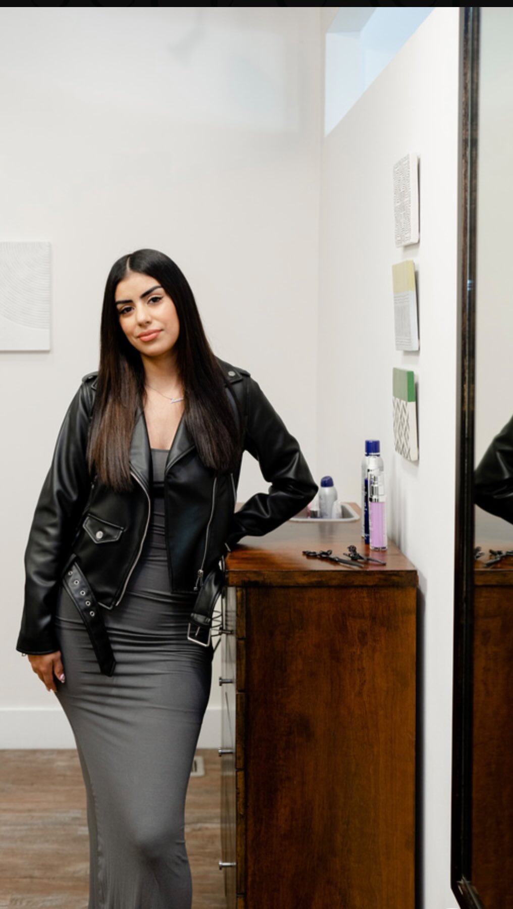 We are celebrating today! Monica has been at Pom for 7 years! Thank you Monica! We love you! 🩷🩷🩷#pomsalon